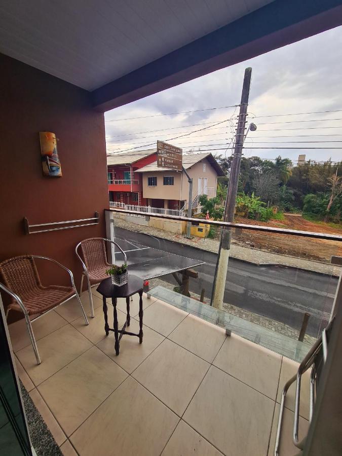 Residencial Salmao Aparthotel บอมบินญัส ภายนอก รูปภาพ