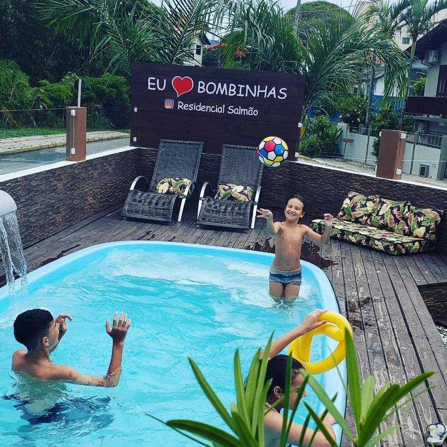Residencial Salmao Aparthotel บอมบินญัส ภายนอก รูปภาพ